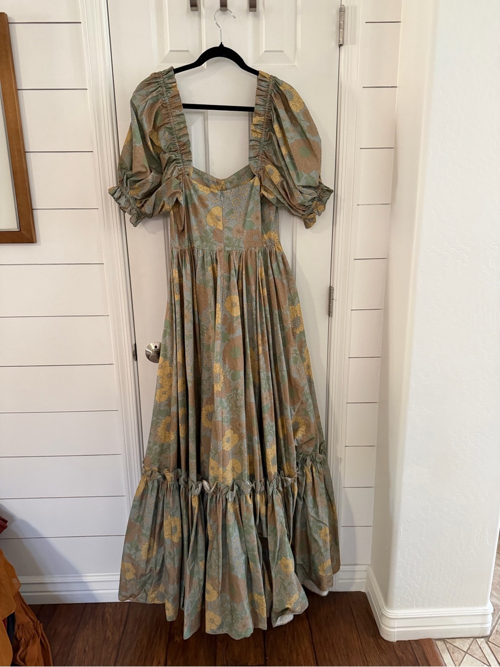 Selkie Citrus Trip Ritz Gown Puff-Sleeve Vintage Inspired Floral Maxi Dress - Picture 5 of 14